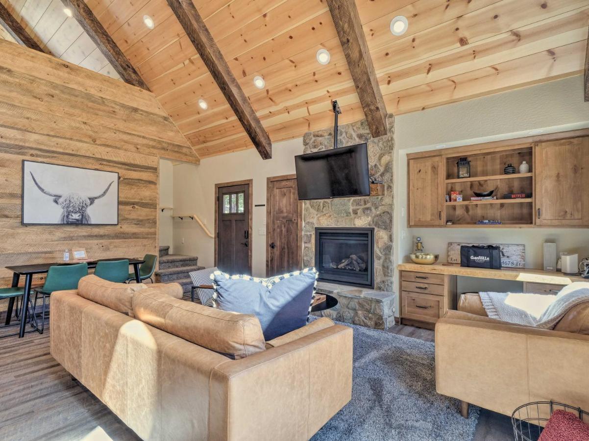 Luxury Retreat Custom Mi-Wuk Village Cabin! Bagian luar foto