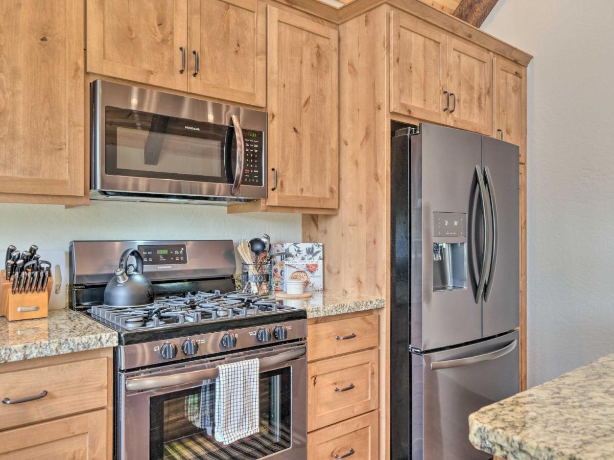 Luxury Retreat Custom Mi-Wuk Village Cabin! Bagian luar foto